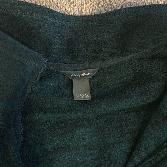 Eddie Bauer dark green quarter zip size XL - Picture 2 of 2